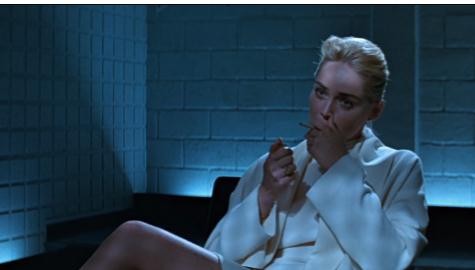 《本能:未剪辑版》-强尼·博主演,白丝巾冰锥刺死女友震撼大片视频