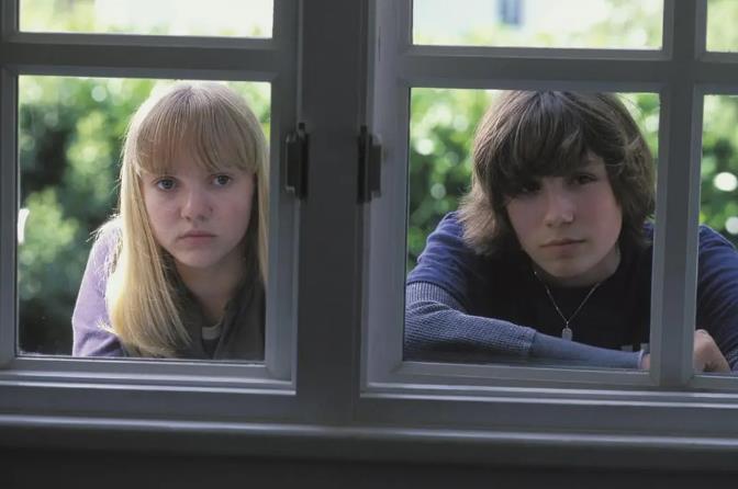 《蝴蝶效应》系列超清版合集,惊悚悬疑,穿梭时空,免费下载