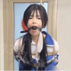 昨晚直接登榜首作品！冲着校花而来！SM [1V-1.77G]