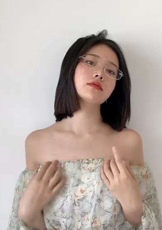 模特年年作品+104套32.7g合集