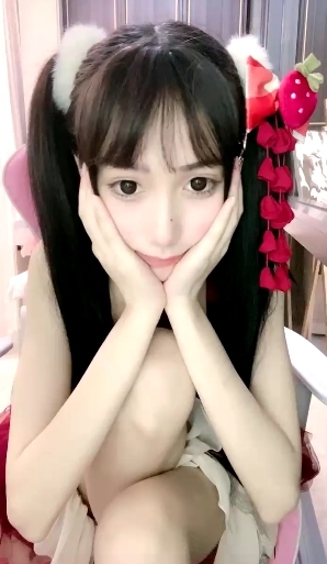 虎牙网红《黎酱不爱吃青菜》高质量cosplay汇总