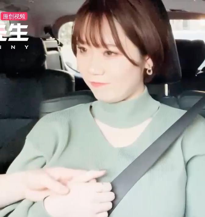 麻豆兔子先生-领导带回家讲规则+[1V-1.8G]