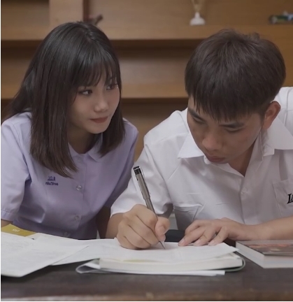 麻豆剧情MSD043《青春盛宴》+极乐冲动忘情