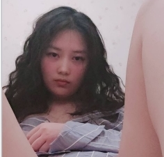 惊现-纯欲高颜值眼镜妹，作业后释放学业压力，极度反差精选汇总