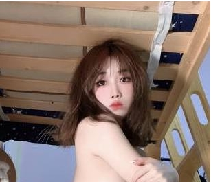 某推网红-希希小姐姐