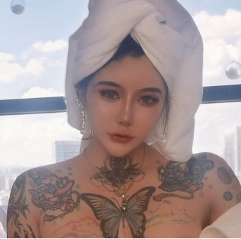 白富美《Sexy+chloe》火爆私拍