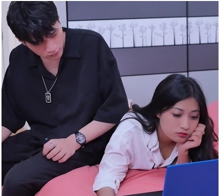 《精东影业》JDMY015密友第十五集