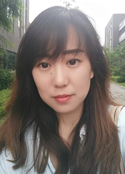 银行职员《安妮》越轨事件