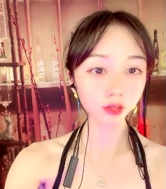 学舞蹈漂亮小姐姐首次露脸站立一字马