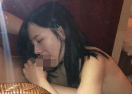 【重磅优质】清纯女人二次元小姐姐姐的网袜游戏