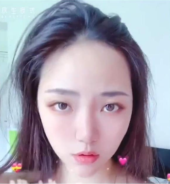 各种露脸展示有尺度kou+huo打粑粑抖音诱惑