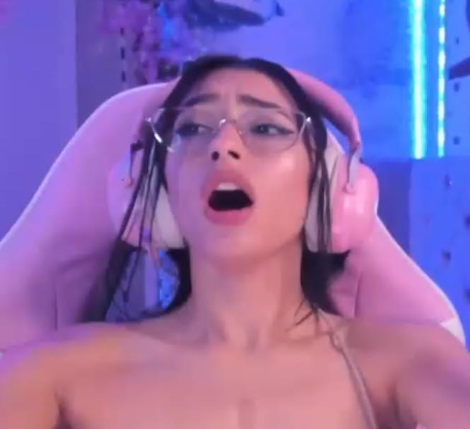 CBSP欧美游戏女主播-瓦罗兰特[2V-1.8G]