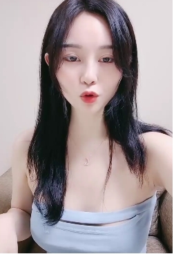 高颜值美女喵小萌(温柔的蛋蛋)在线酸奶