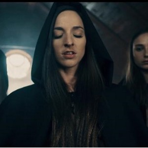 Hentaied SiteRip系列parasited.23.08.11.amirah.adara.and.little.angel.the.in [1V-3.