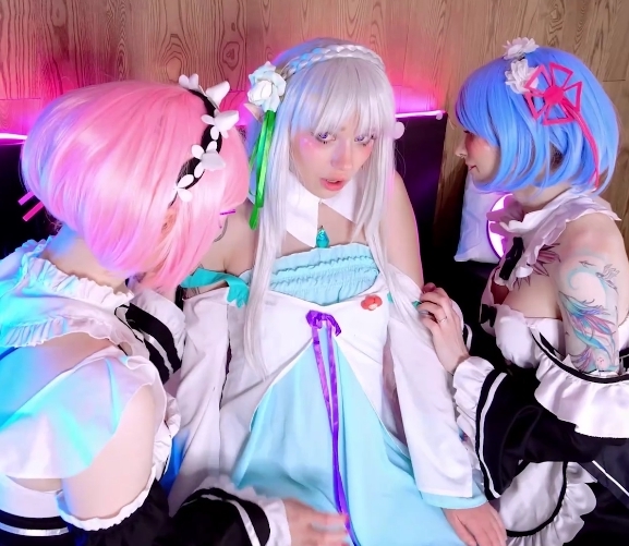 优质百合cos拉姆雷姆艾米莉亚