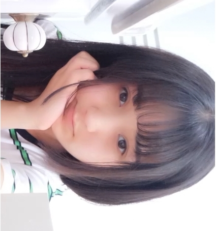 露脸的软妹子红色国风和服cos