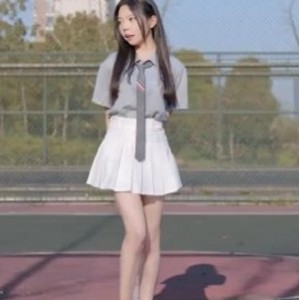 B站高颜值UP主《欣小萌》事件人工合成