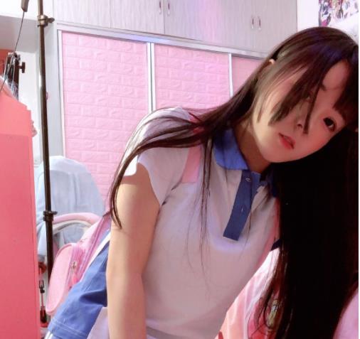 清纯反差小小狗~Twitter-蔡小熊-福利+[25V-2G]