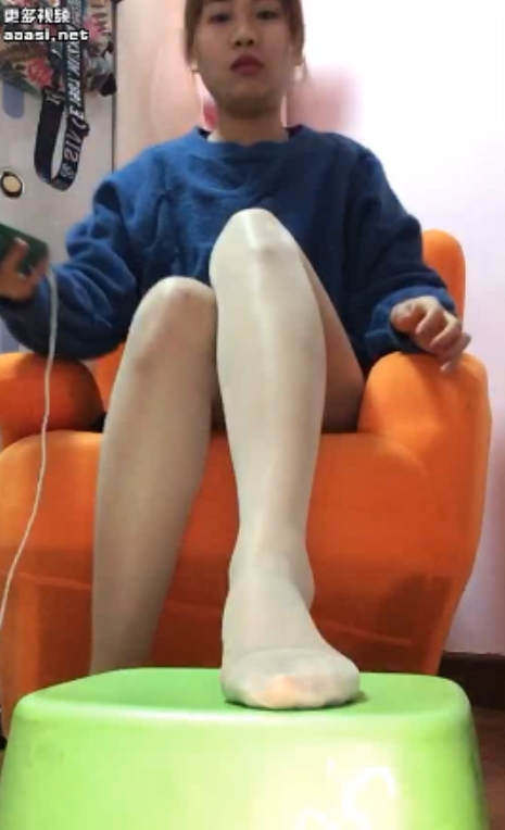 易直播」霜晨月1月15日600币+帆帆2月22日500币（百度云资源690mb）