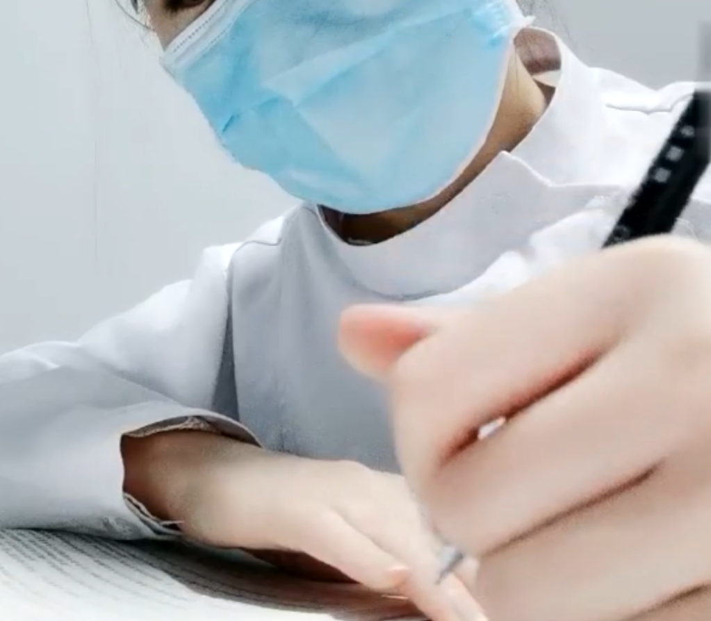 ▲▲【画画的babyii2.5-6】优质小护士办公室奇怪玩具放飞自我闪现抠动