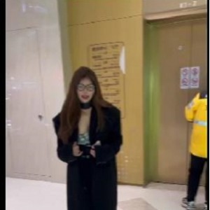 哇塞妮妮 10V-1.5G