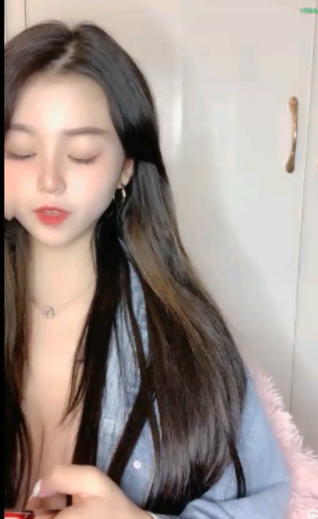 绿茶主播【蓓蓓/可可baby】福利视频29V