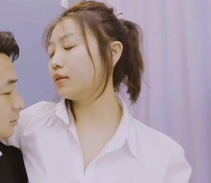 妻子shao+fu+bai+jie，越轨学校领导+[1V-938M]