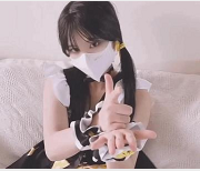 扣扣传媒-萌妹误入摄影师圈套光“阴”某处被中途退出