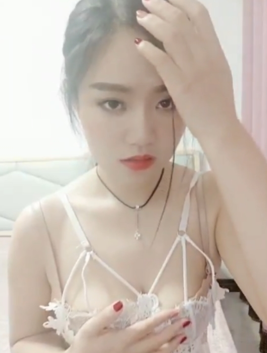 半糖主播【你的前女友CC/170薇薇儿】福利视频33V