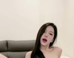 高顔值極品女神！性感包臀裙黑絲！+[1V-1.1G]