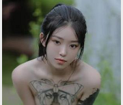 推特优质00后美女嫩模社保姬-奶瓶++30V-1G