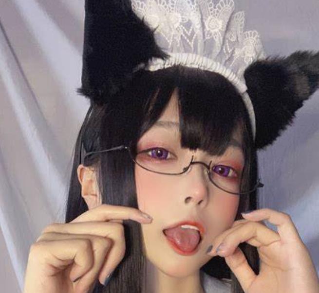 （佳佳好难啊）健身环巫女套装