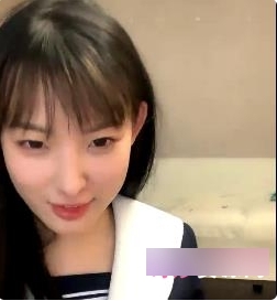 奇妙独家：校园清纯风邻家小妹糖纸妹妹