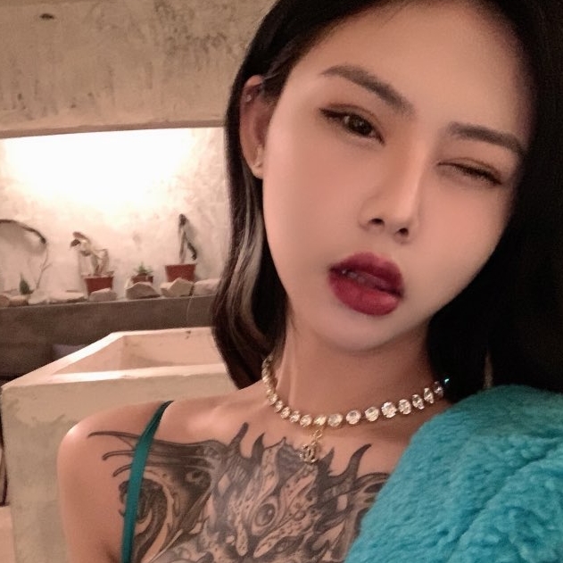 +[转载搬运]+微密圈大罩杯美女白鹿私密晒照+[32P+13MB][百度盘]+