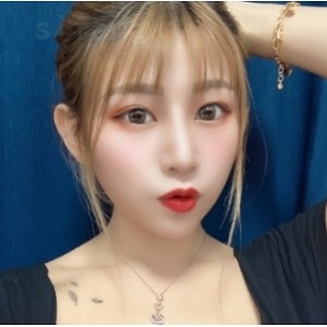 优质台妹『艾玛』最新订阅[ 92V 2.47G]