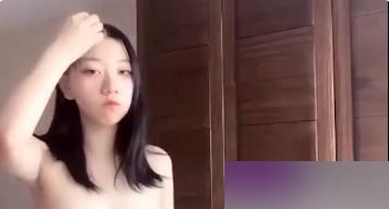 高颜值妹子+小阿甜舞蹈作品一部