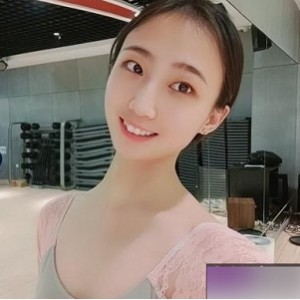 优质反差女 瑜伽老师林依婷作品一部