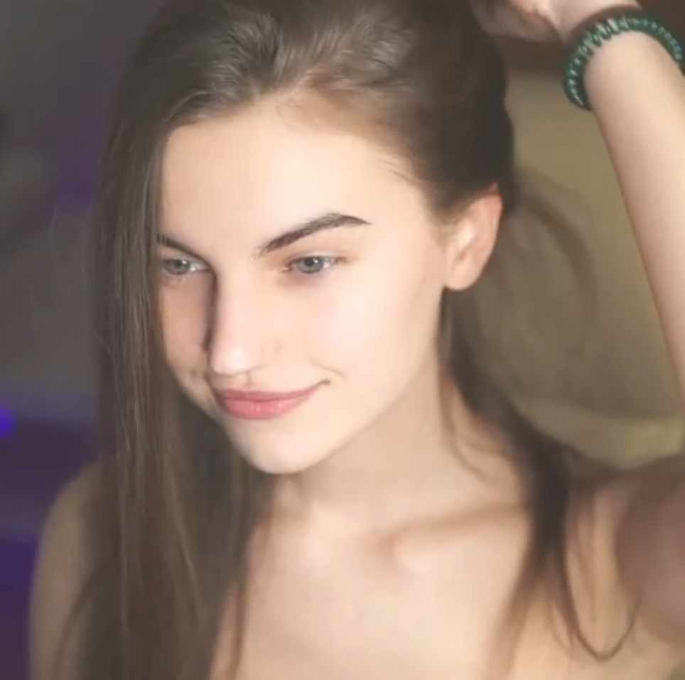 Hoolybunny妖舌+65v31.3g