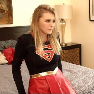 北欧女神麦乐迪马克斯-【melody marks】女超人的屈辱[1V-4.6G]