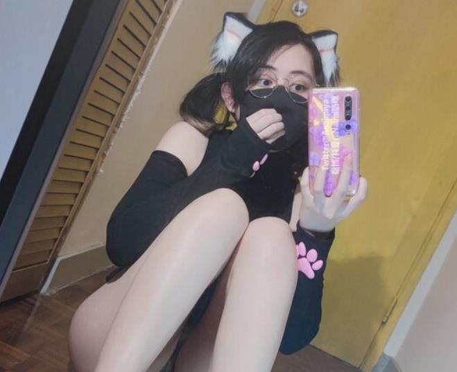 某推超火国人优质口味重美女优质反差婊（奶咪naimi）最新散播最全合集_