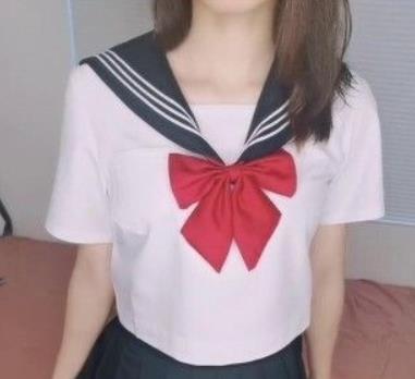 虎牙新晋人气清纯女神宅男粉的初恋(粉嫩罗莉Ameskiss)浮力姬最新视频合集