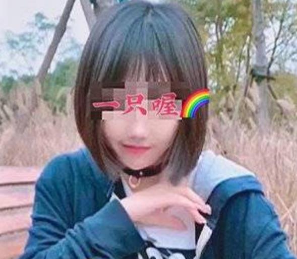 抖音80W粉丝网红某推网红超萌妹子一只喔