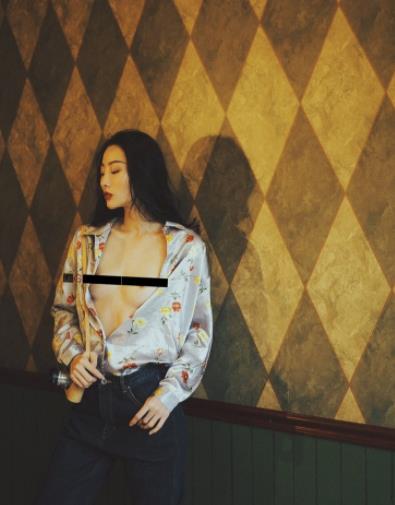 斗鱼超级人气高品质国模之光高冷学生妹【国模】高冷女神（逗本逗鸭）最新散播有尺度私拍合集[16V346M]