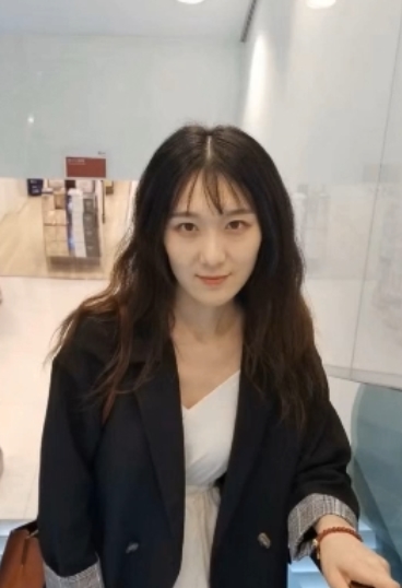 《精装福利》校花级美女身材纤细大长腿轩轩恋上渣男分手后被曝光热恋时互动自拍视频【1V+463M+百度盘】