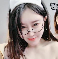 [转载搬运]+三女齐聚一堂道具互擦场面乱来【1V+四人游+1.89GB】【百度盘】+[1V+四人游+1.89GB][百度盘]