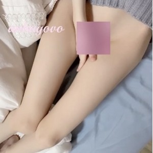 推特安安老师_灰色毛衣作品一部