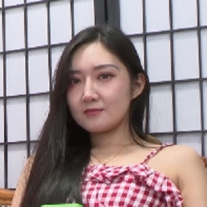 [转载搬运] Sexy Asian Girls Feet路欣性感脚尖加固黑短丝脚[1V 1.2G] [1V+1.2G][百度盘]