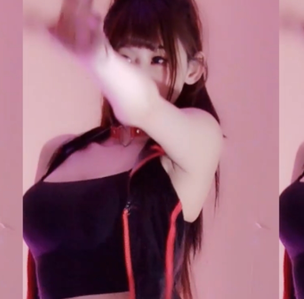 [转载搬运]+【无水印】虎牙牛小蘑菇4月热舞小合集+[10v+1.8g][百度盘]