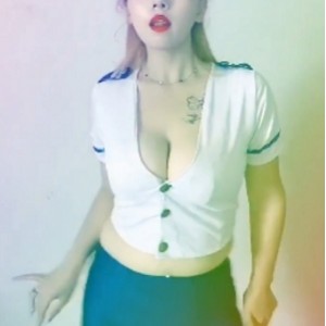 [转载搬运] 快手 欧阳多多+刘貂蝉+天府幺妹儿+猪猪大哥 定制福利合集 [72+1.7G][百度盘]