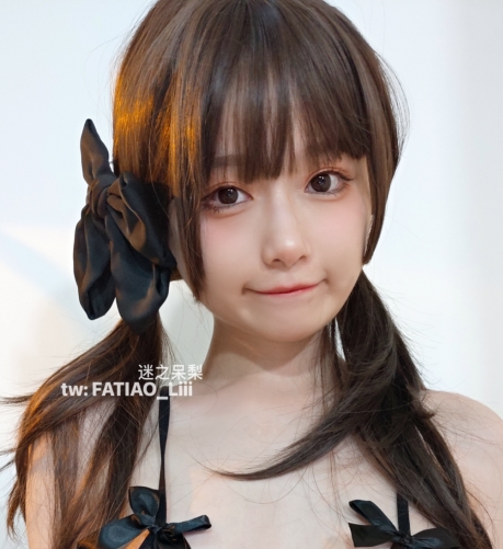 [已失效]【妹子合集:白桃+布丁+发条+5套+多人游多v+百度云+2.28g】